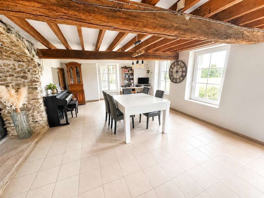 Maison à LA FERTE-SOUS-JOUARRE