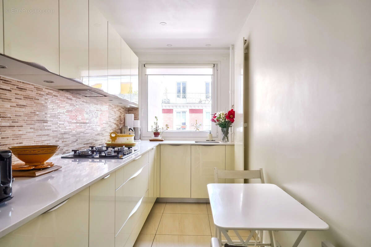 Appartement 73 m² à Paris-20e  - photo 8