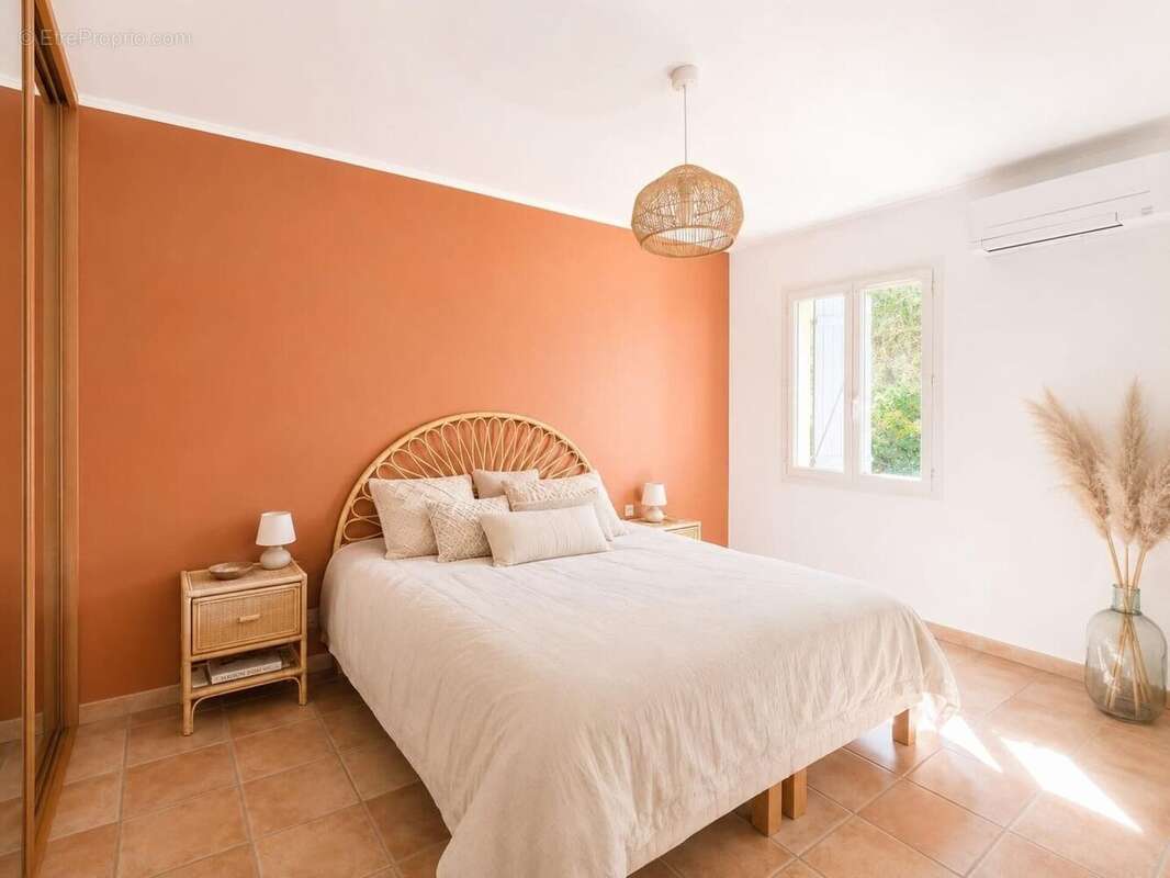 Photo 9 - Maison à CARQUEIRANNE