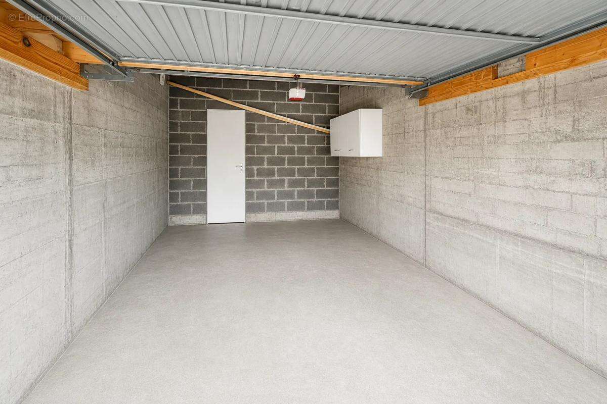 Appartement à YZEURE