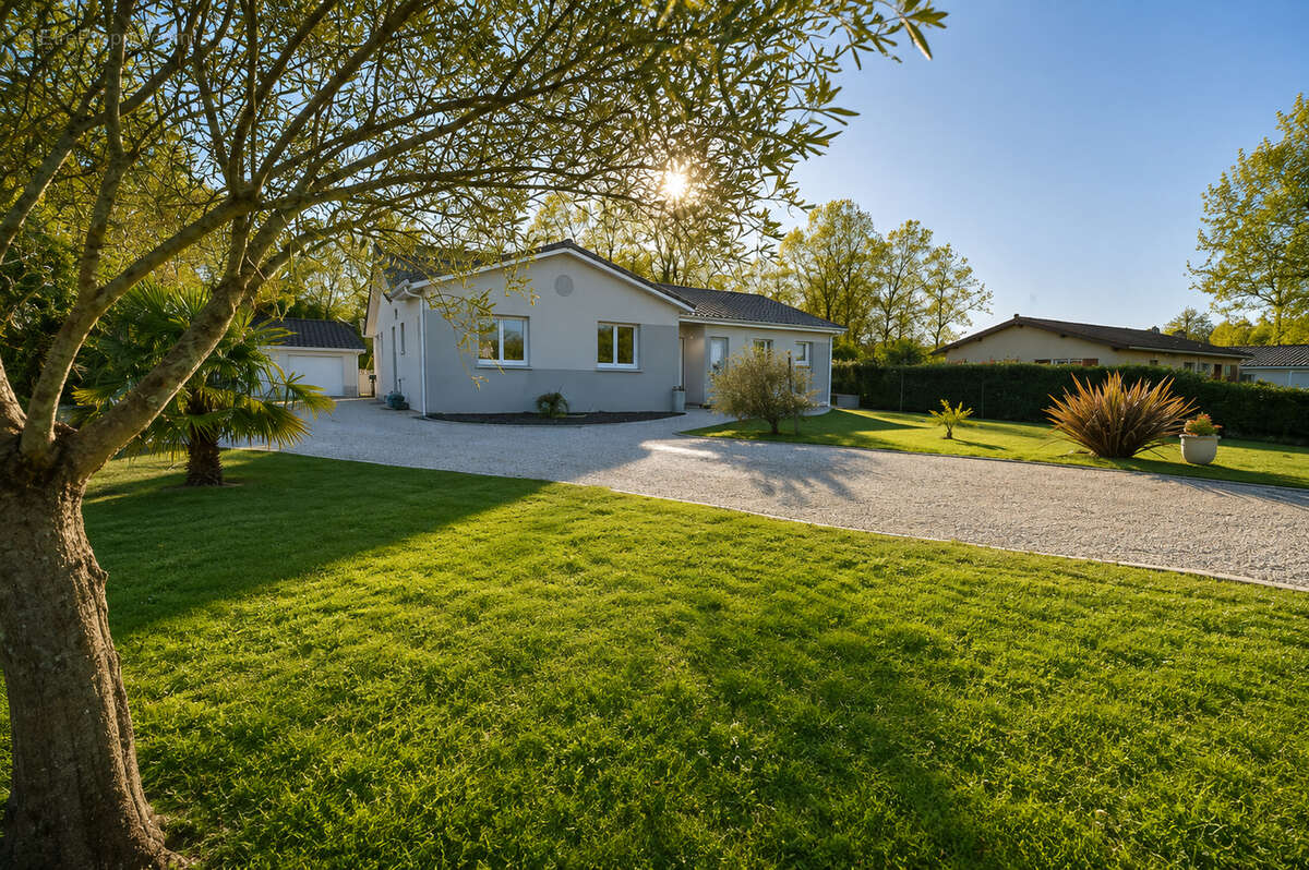 Maison contemporaine 4 pièces à vendre à Blaignan Prignac - photo 12