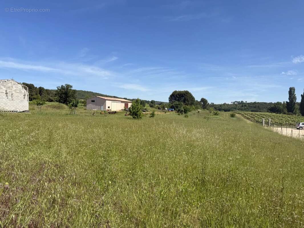 Magnifique terrain de 3600m² plat proche Saint MAXIMIN avec permis de construire purgé de tous recours - photo 9