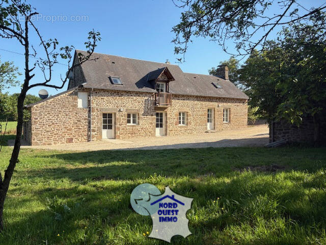 Maison à AMBRIERES-LES-VALLEES