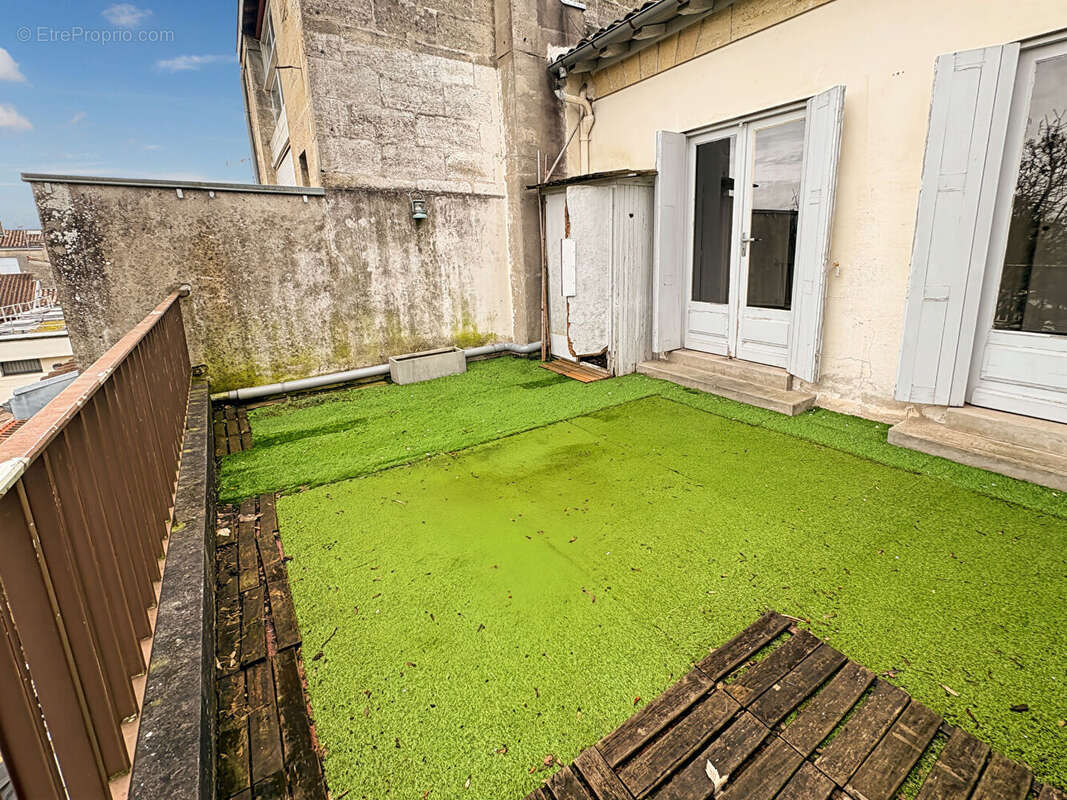 Appartement à BORDEAUX