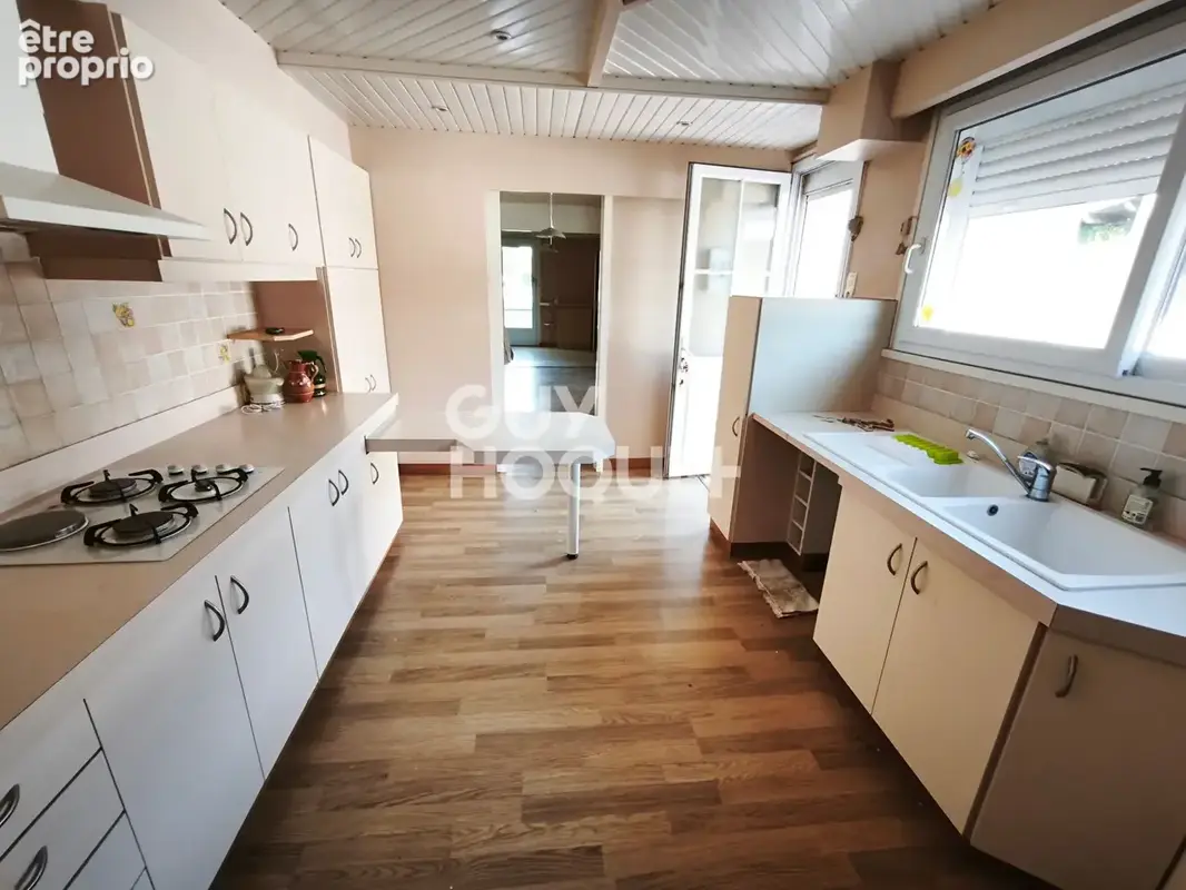 Maison de 183m², 5 chambres et dependance - photo 5