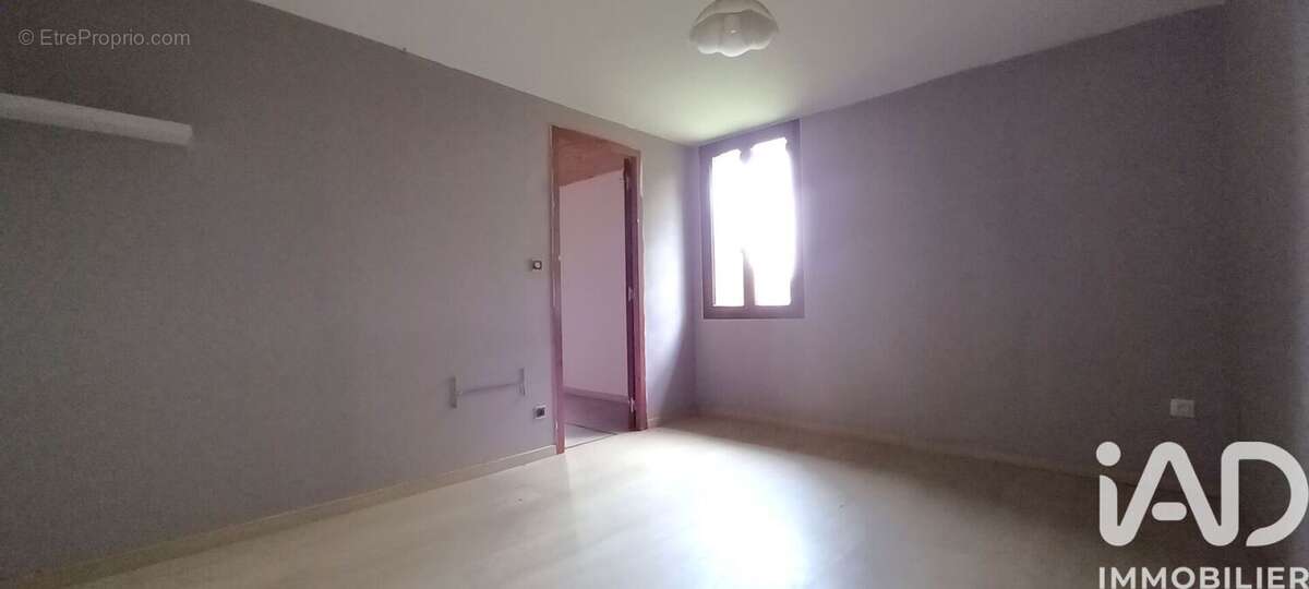 Photo 8 - Maison à COUSSAC-BONNEVAL