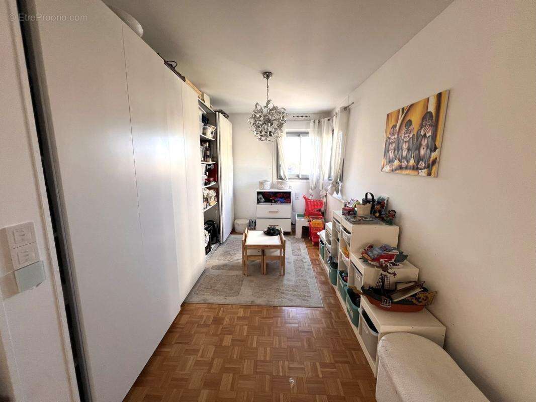 Appartement à MARSEILLE-9E