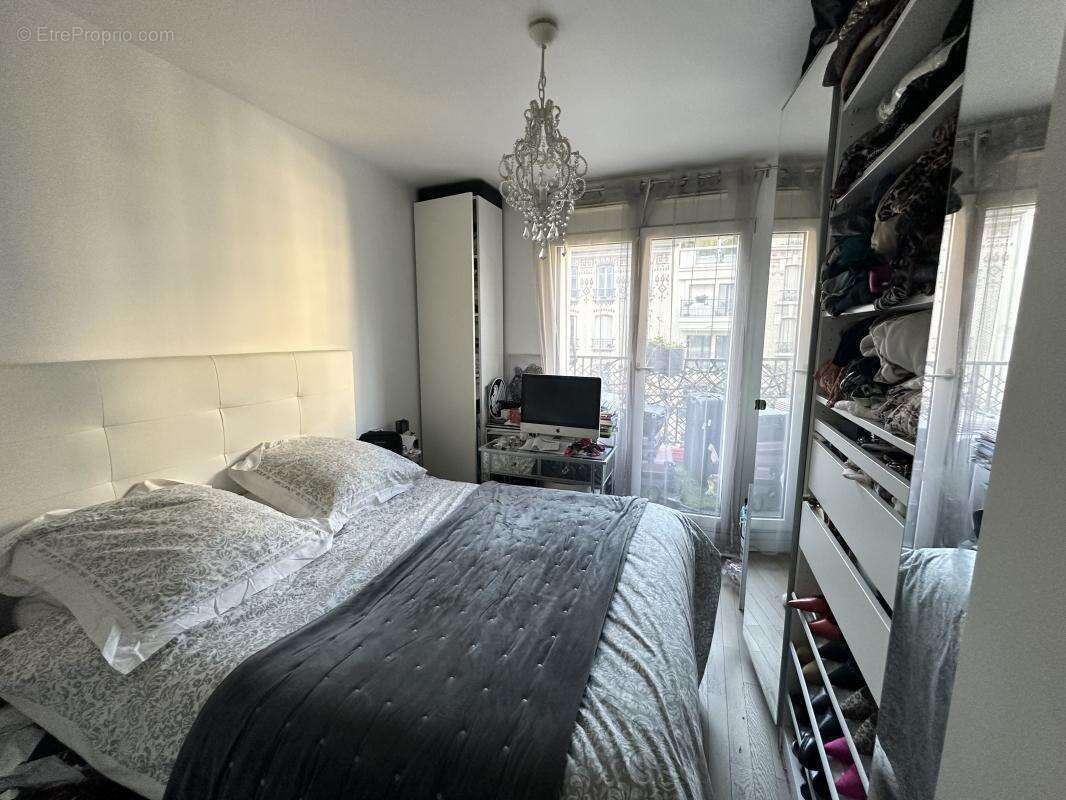 Appartement à LEVALLOIS-PERRET