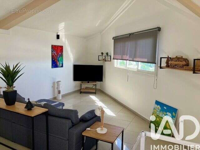 Photo 3 - Appartement à SAINT-DENIS