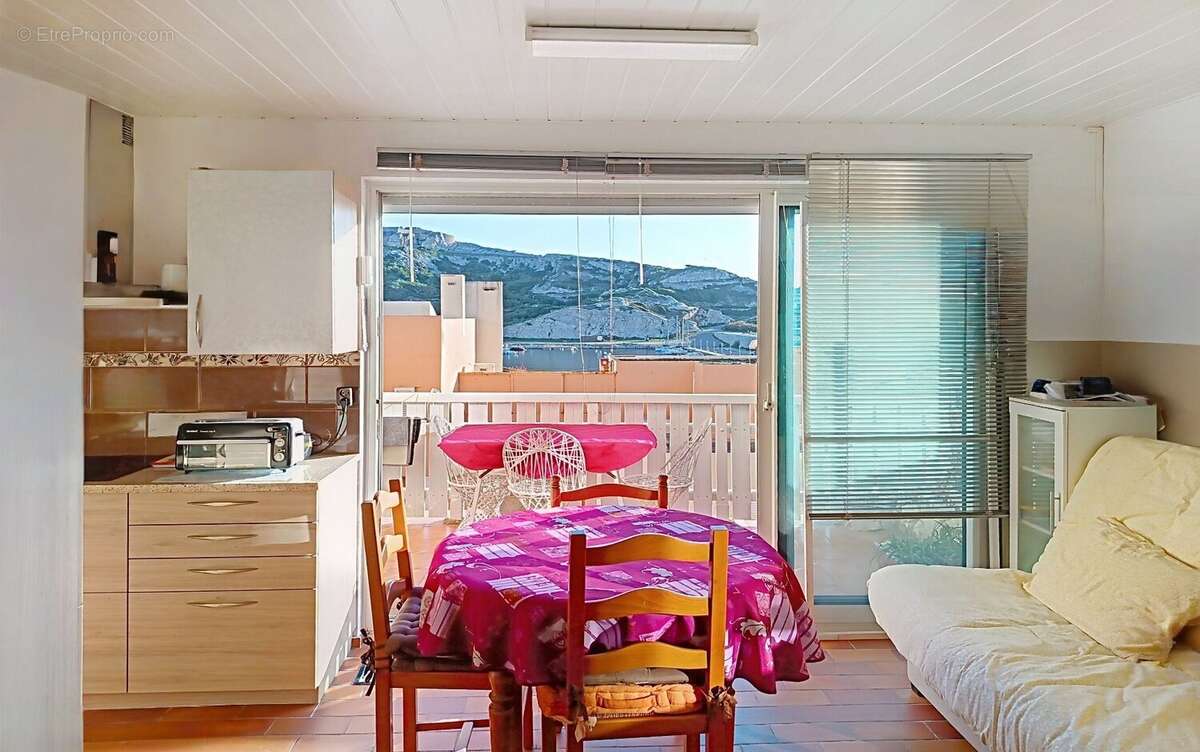 Appartement à MARSEILLE-7E