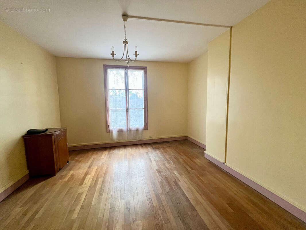 Maison à BRIE-COMTE-ROBERT