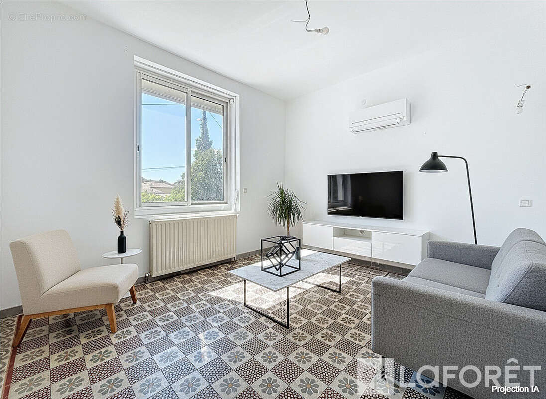 Maison Orange Centre 80 m², 3 chambres, et garage et jardin 590 m² - photo 3