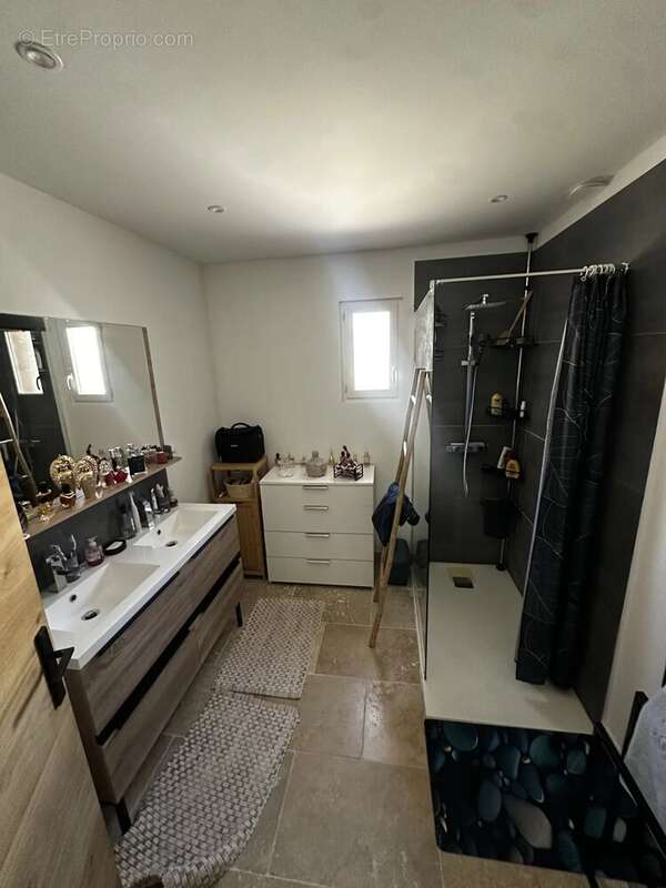 Maison à MONTIGNARGUES