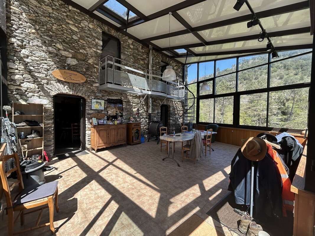 Maison à SAINT-ETIENNE-VALLEE-FRANCAISE