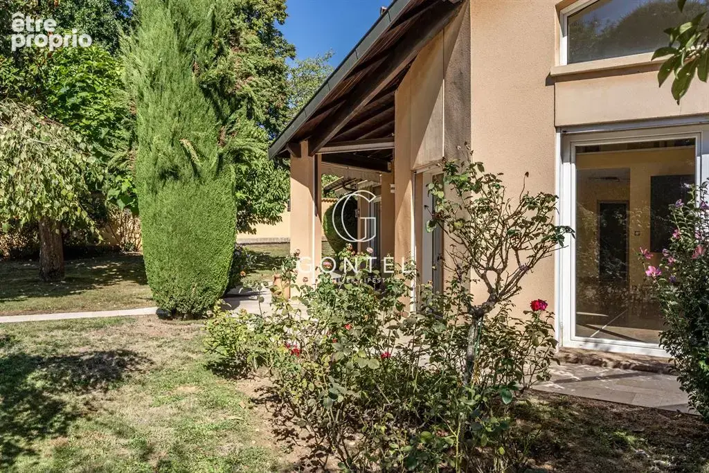 Maison 230m²  – saint-cyr-au-mont-d’or - photo 4