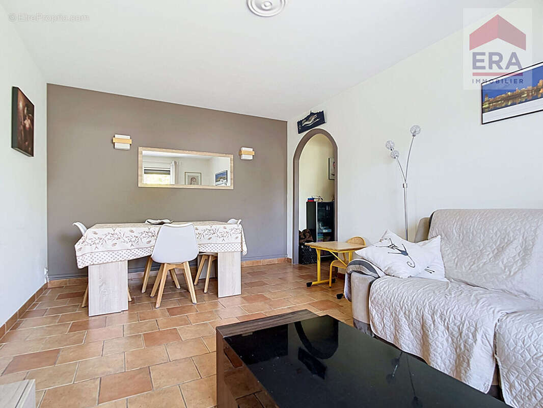 Appartement à MARSEILLE-10E