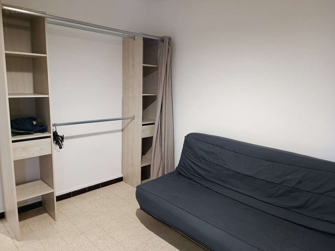 Appartement à MARSEILLE-3E