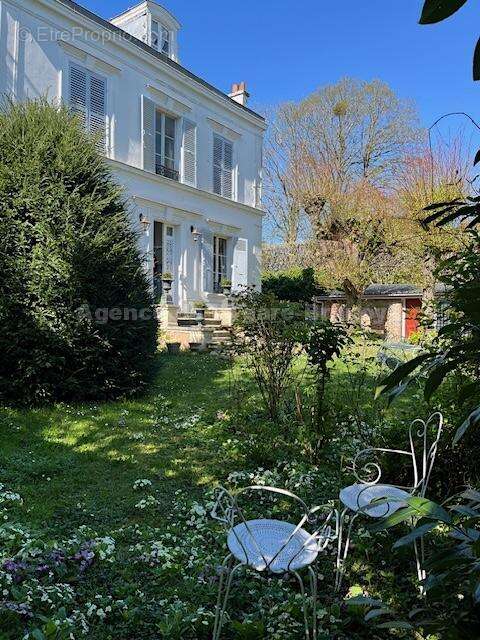 Facade - Maison à BRUNOY