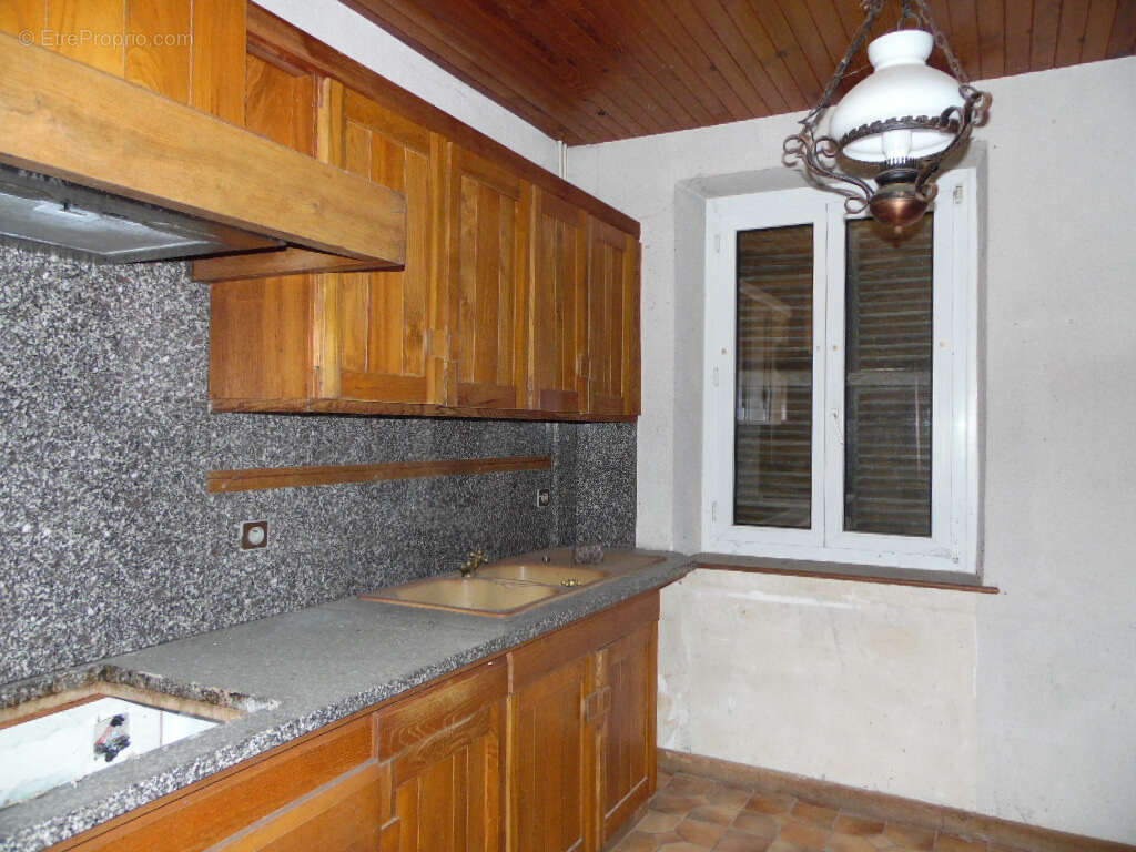 Maison à SENONES