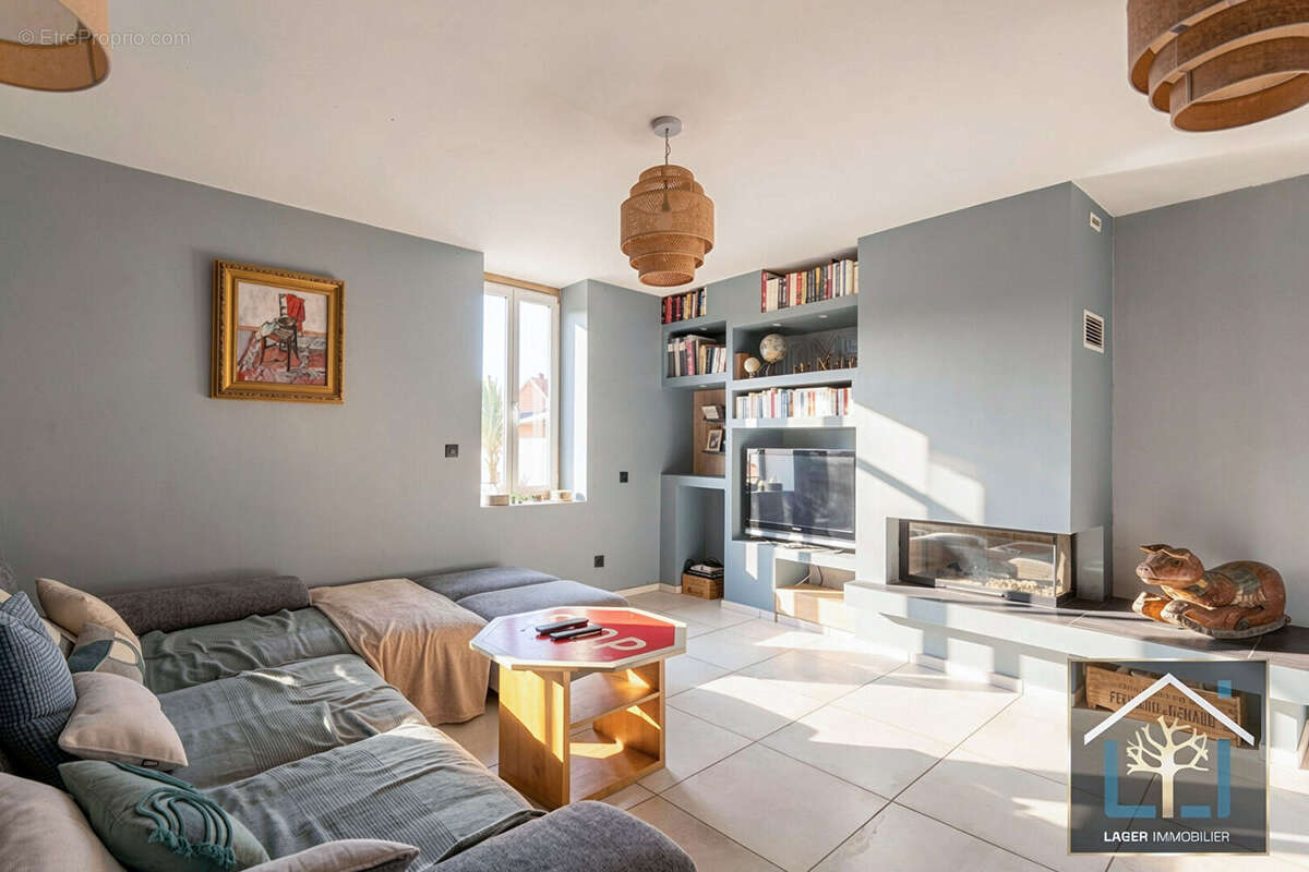 Maison à DAGNEUX