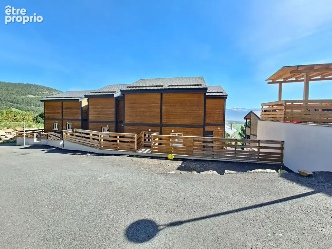 Les Angles, Chalet individuel avec grand garage et terrasses - photo 2