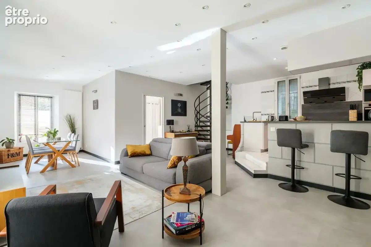 Nice bas fabron – 5 pièces familial, terrasse 35 m² & parking - photo 5