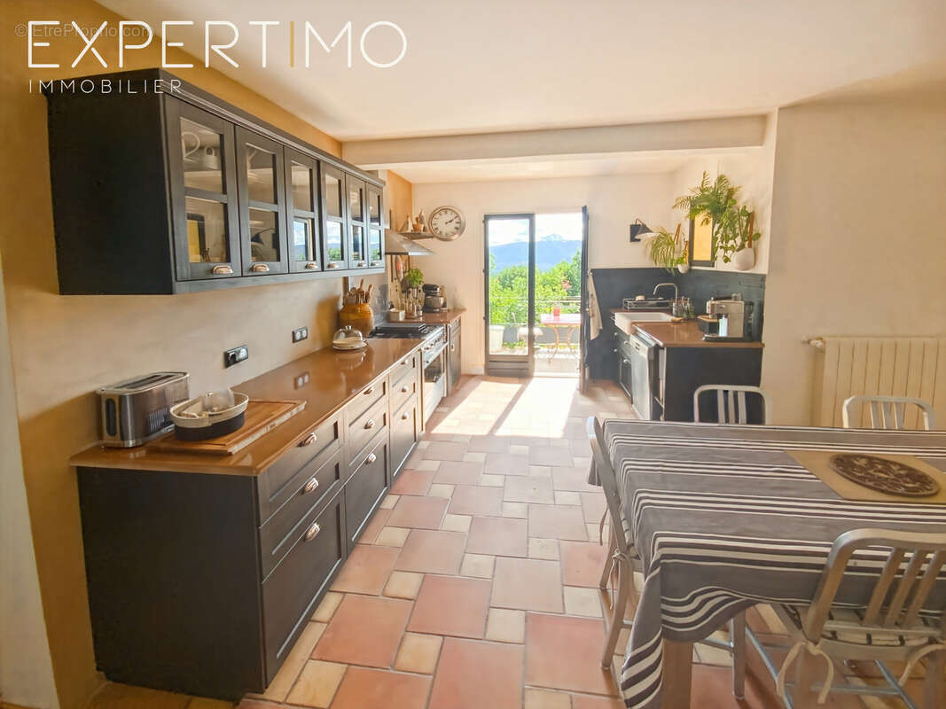 Villa proche Viens avec vue sur le Luberon - photo 3