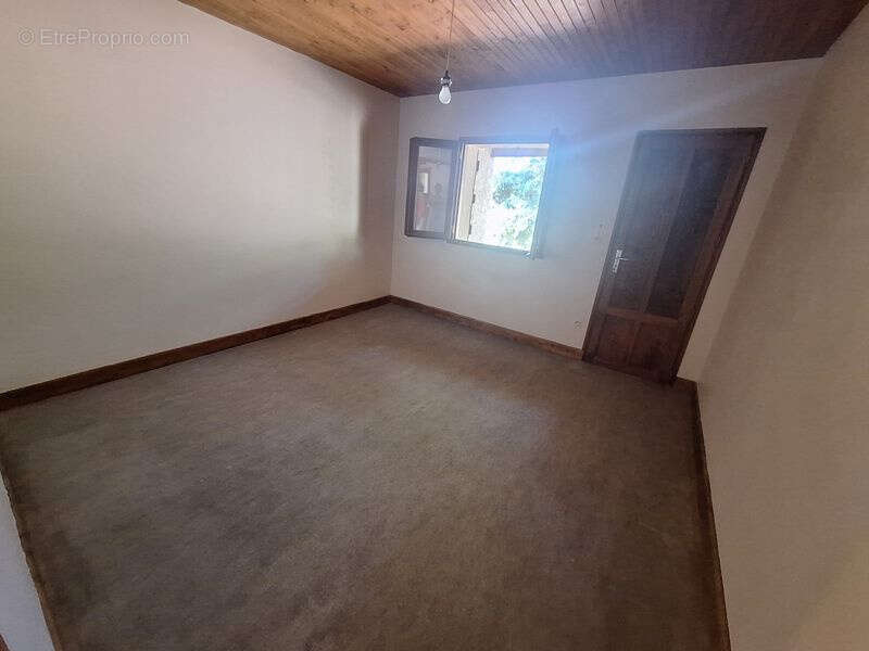 Maison à SAINT-CERE