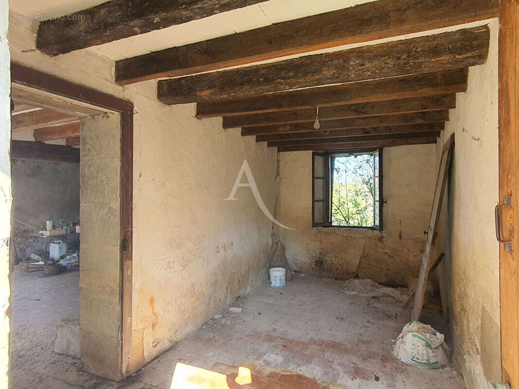 Maison à VILLENTROIS