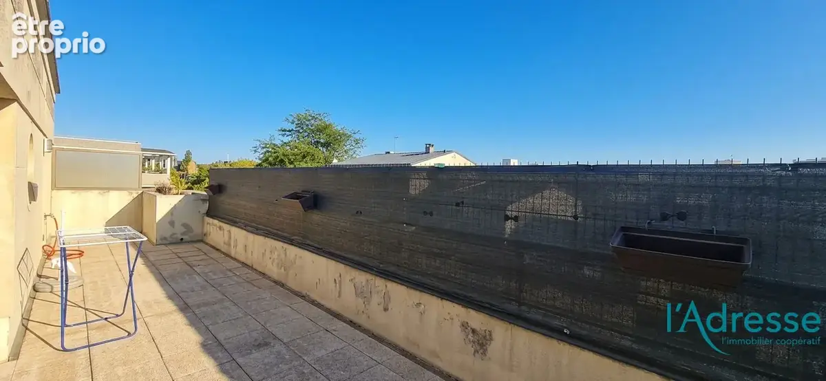 4 pièce familiale - DERNIER étage avec grand extérieur - photo 2