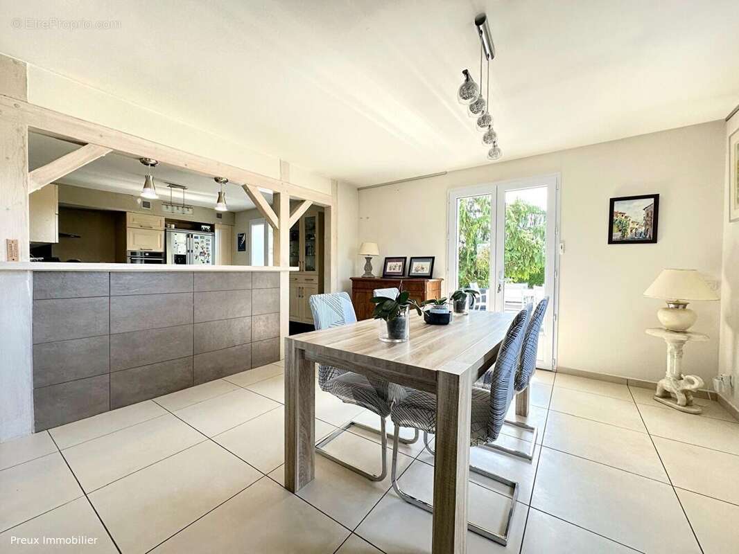Maison 146 m² à Sillingy  - photo 5