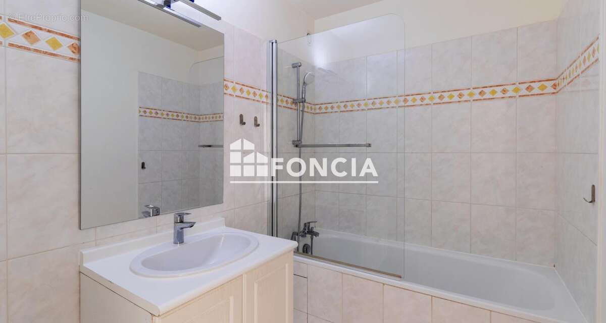 Appartement à VERSAILLES