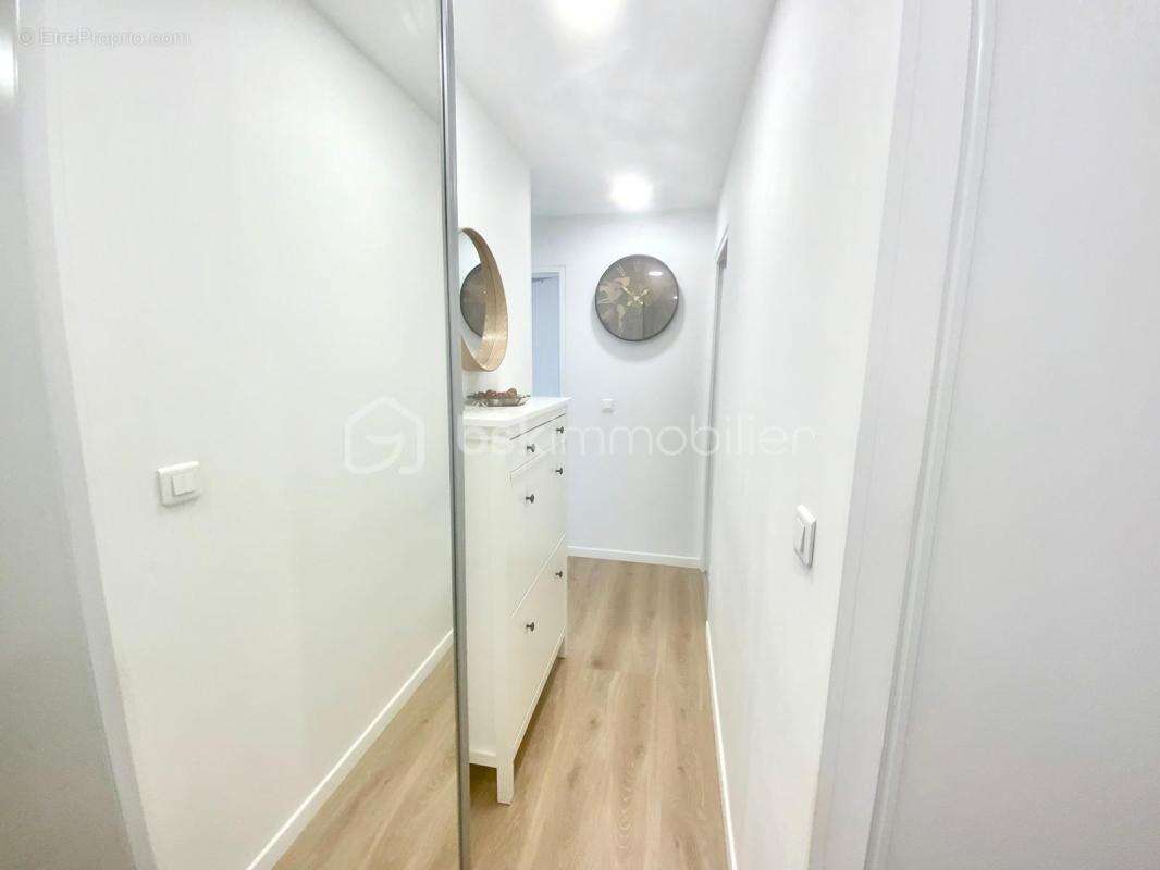 Appartement à COLOMBES