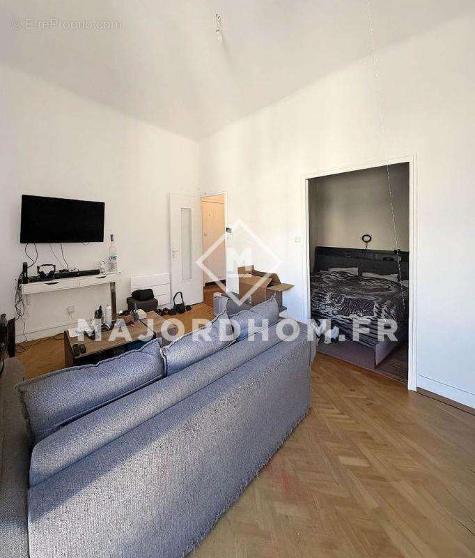 Appartement à MARSEILLE-3E