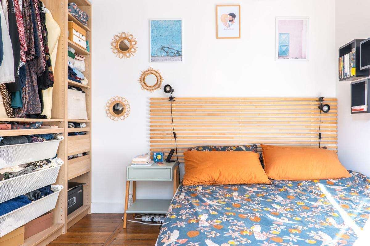 Appartement à PARIS-2E