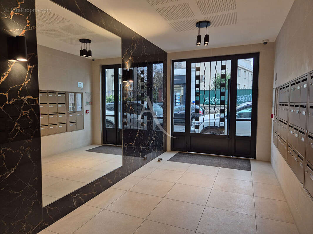 Appartement à VILLEMOMBLE