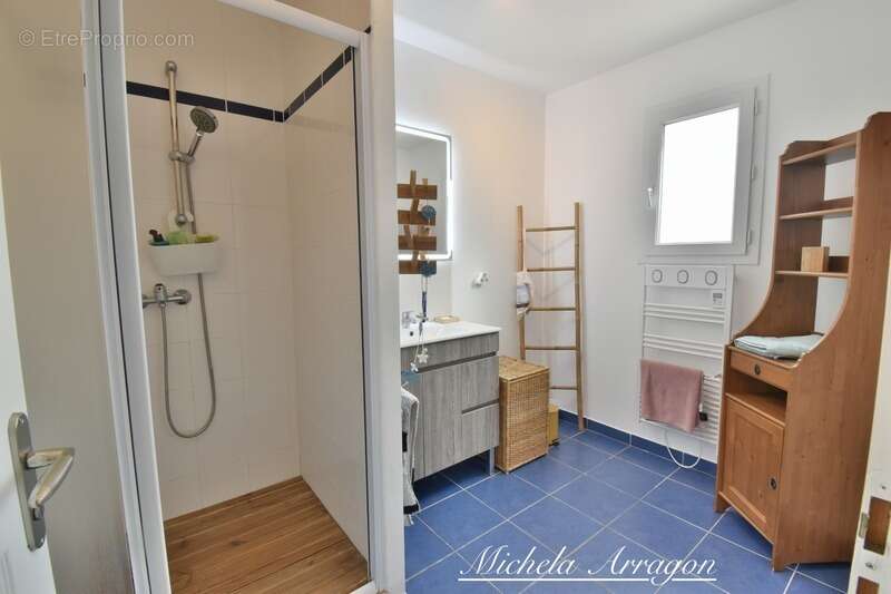 Maison à PORT-DES-BARQUES