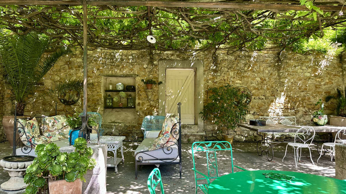 Maison à ORANGE