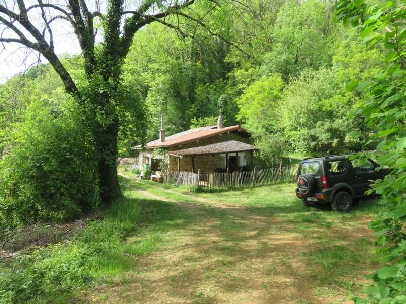 Dpt Ain (01), à vendre TORCIEU grangeon en pierres P2 d'environ 40 m² et terrain de 4362 m² - photo 9