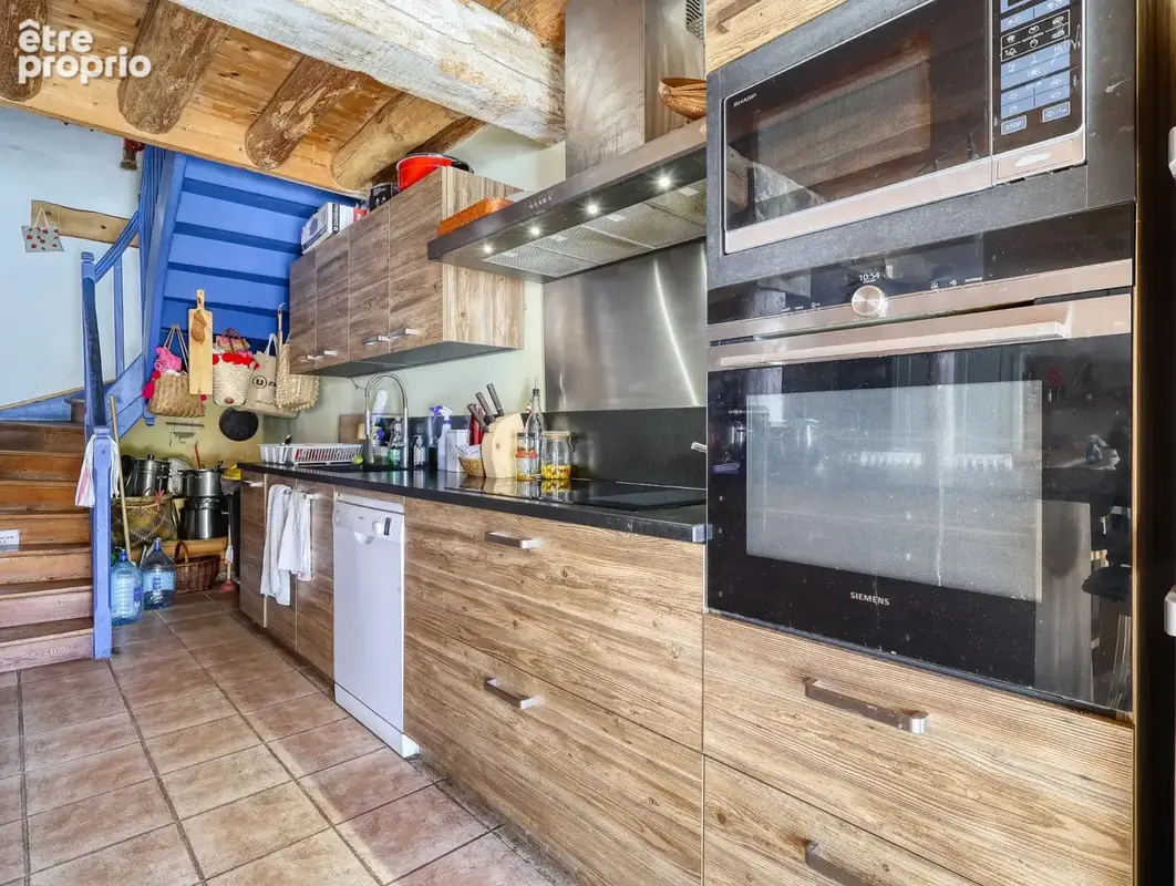 Ensemble immobilier de charme avec résidence principale et 3 gîtes, vaste terrain SAINT AGREVE (07) - photo 16