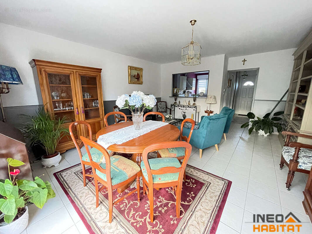 Maison à LA MEZIERE