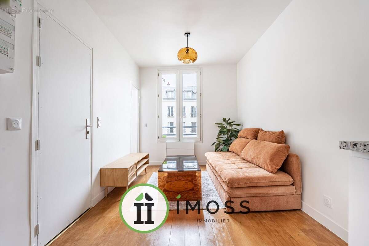 Appartement à PARIS-18E