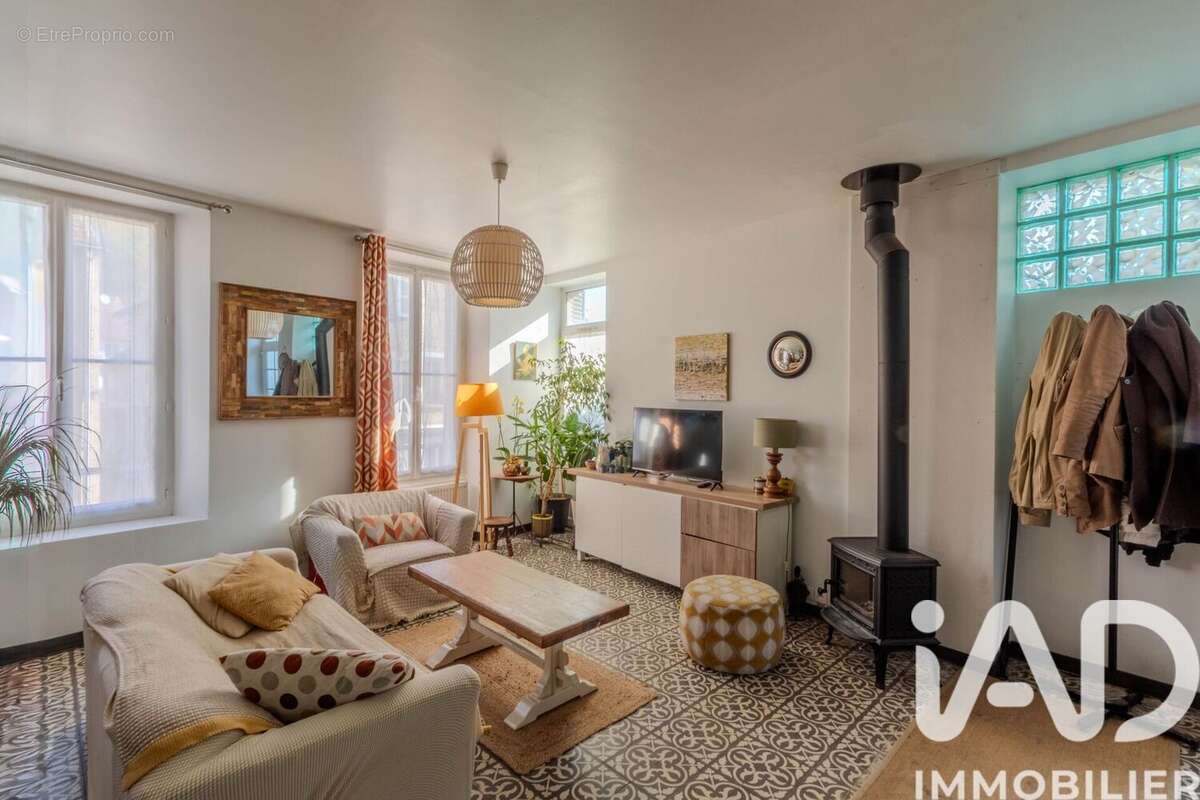 Photo 3 - Maison à MONTIGNY-SUR-LOING