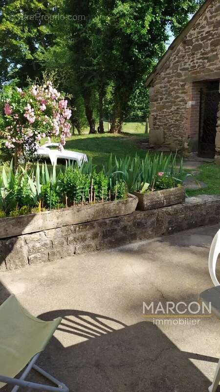 Maison à MAISON-FEYNE