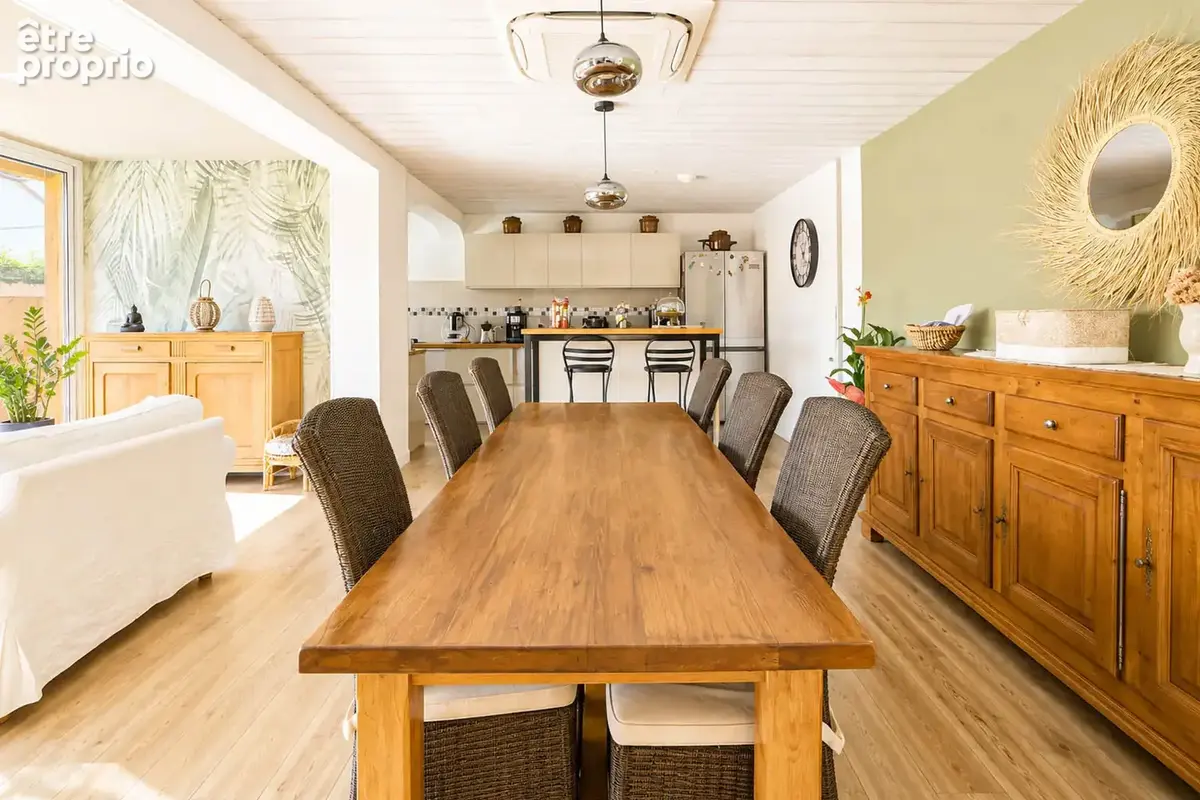 EXCLUSiVITÉ : Maison familliale de plein-pied avec piscine - photo 8