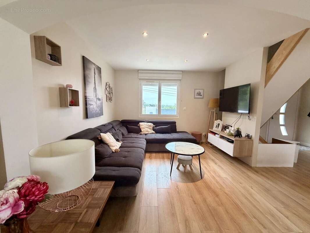 Montgiscard, villa T5 avec terrain de 500m2 - photo 7
