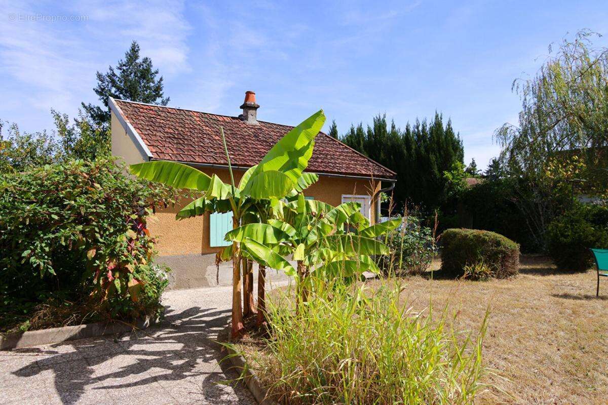 Maison à COSNE-COURS-SUR-LOIRE