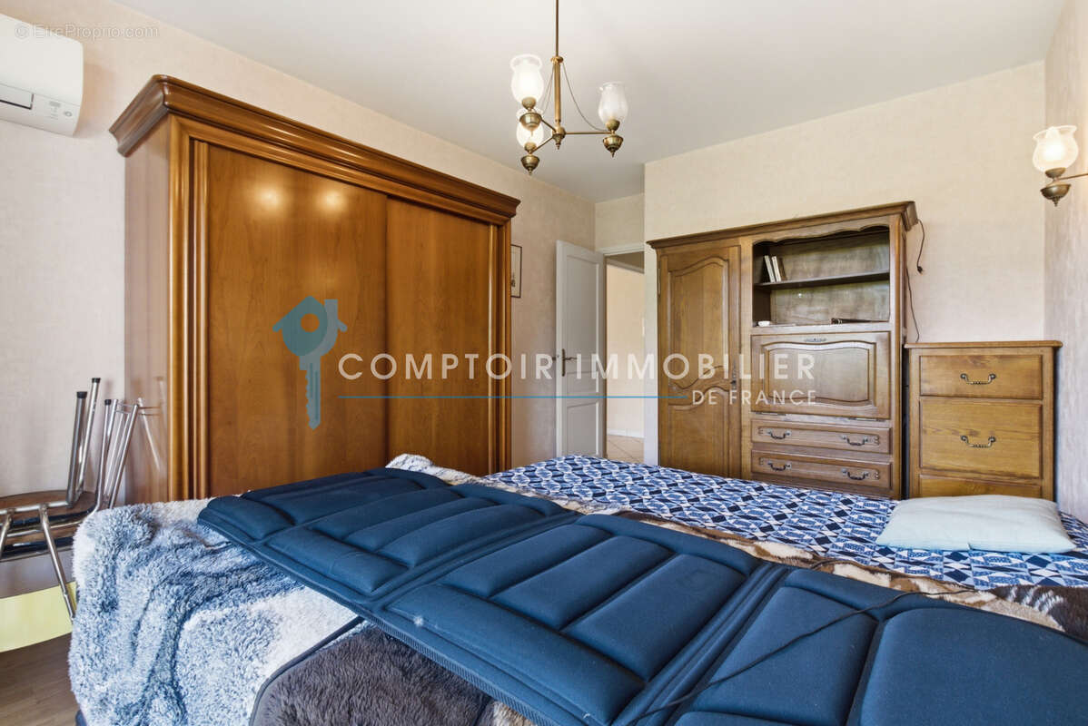 Appartement à MEYLAN