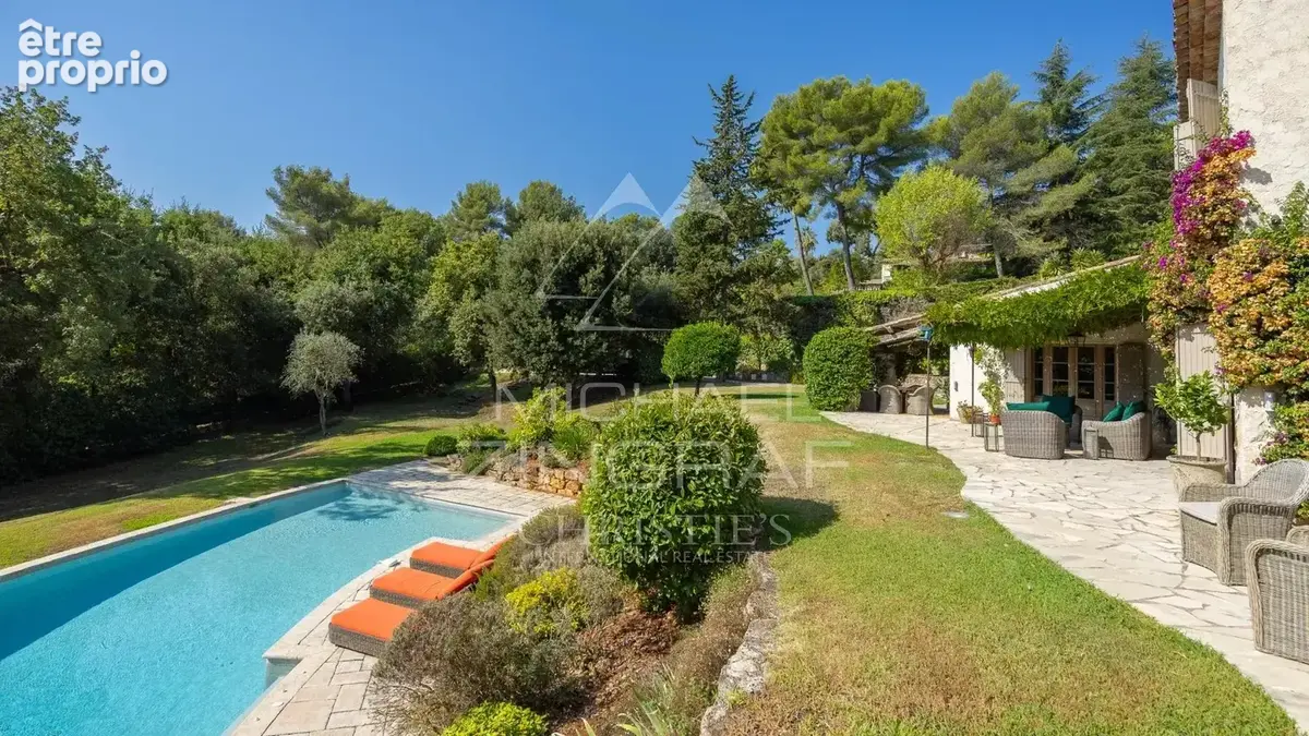 La Colle sur Loup: Charme et raffinement au calme absolu - photo 10