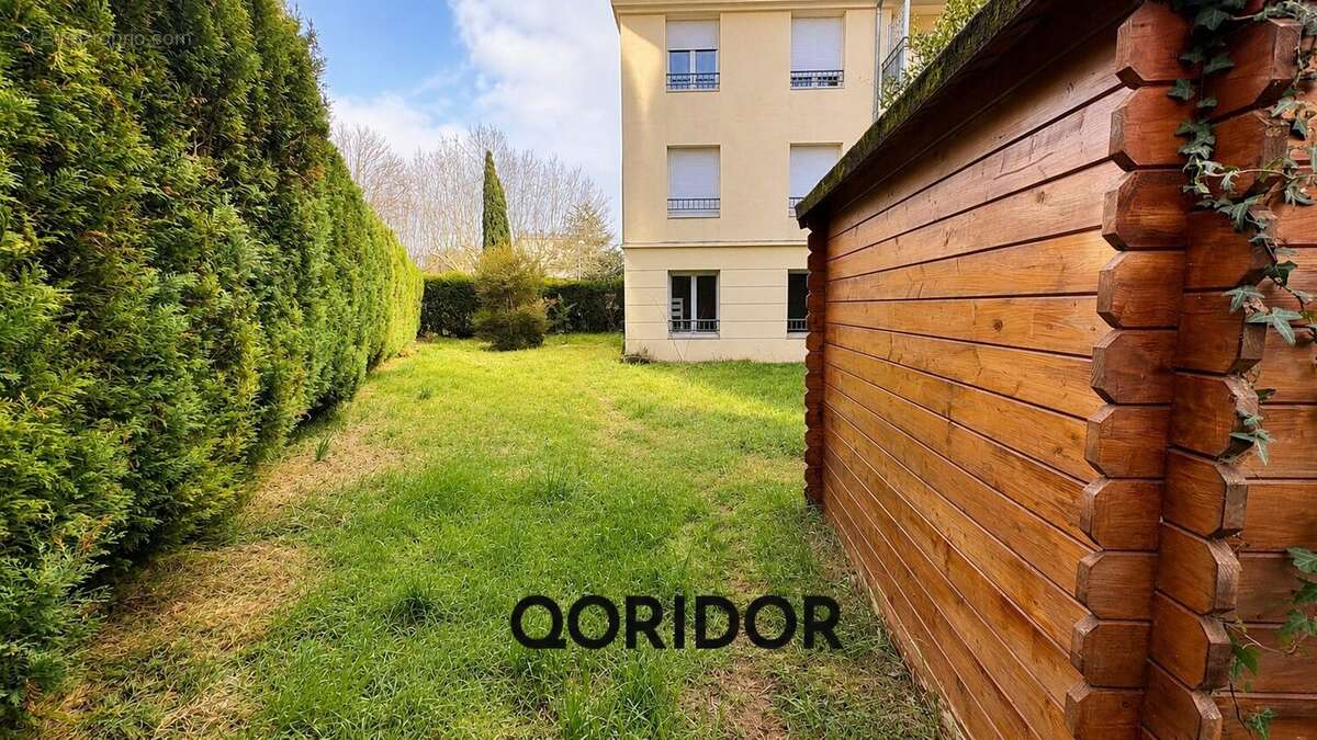 Appartement à BRON